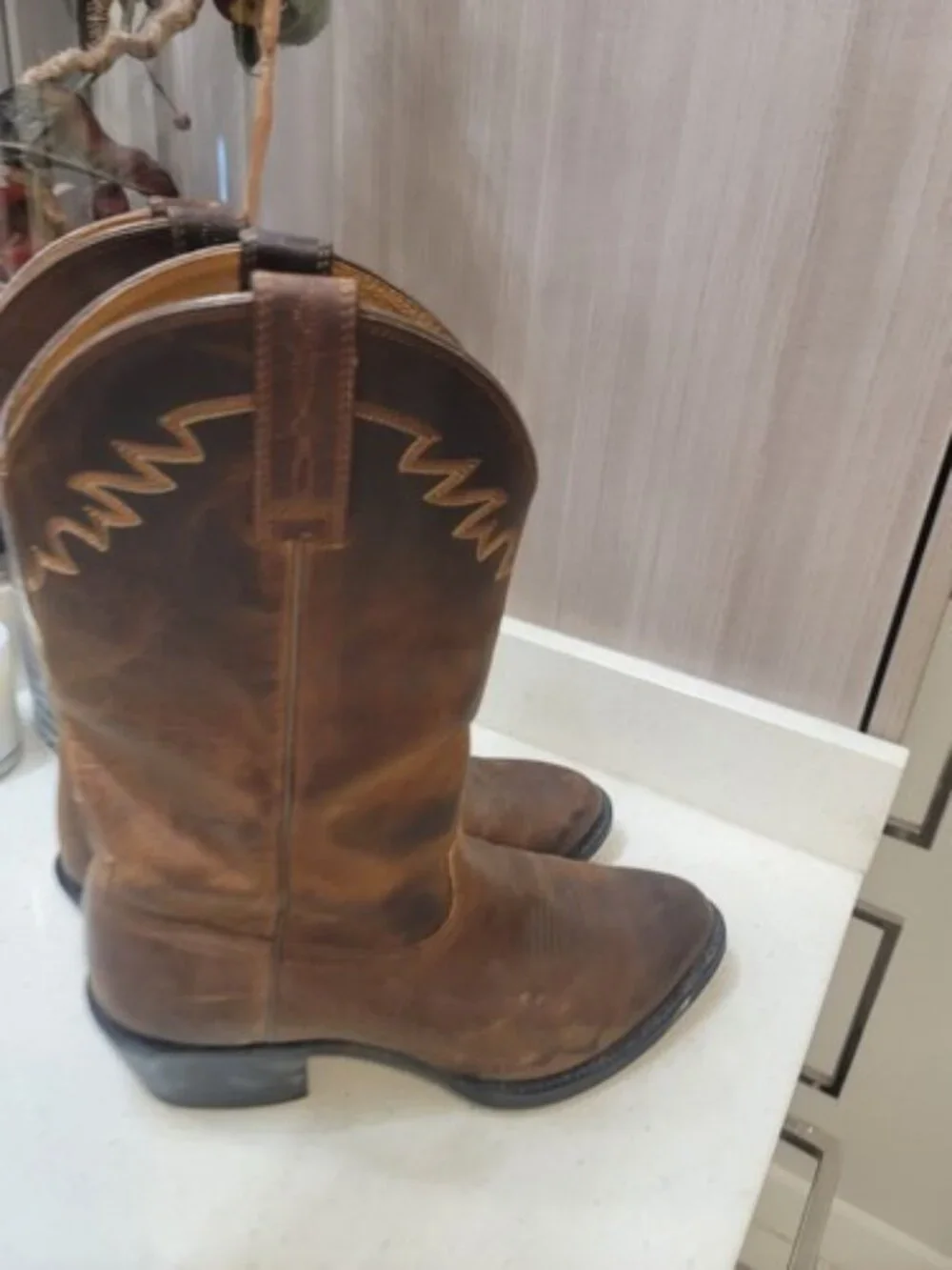 Ariat Sedona Brown Leather Weathered Cowboy Boots Style# 34625 Mens 9 EE